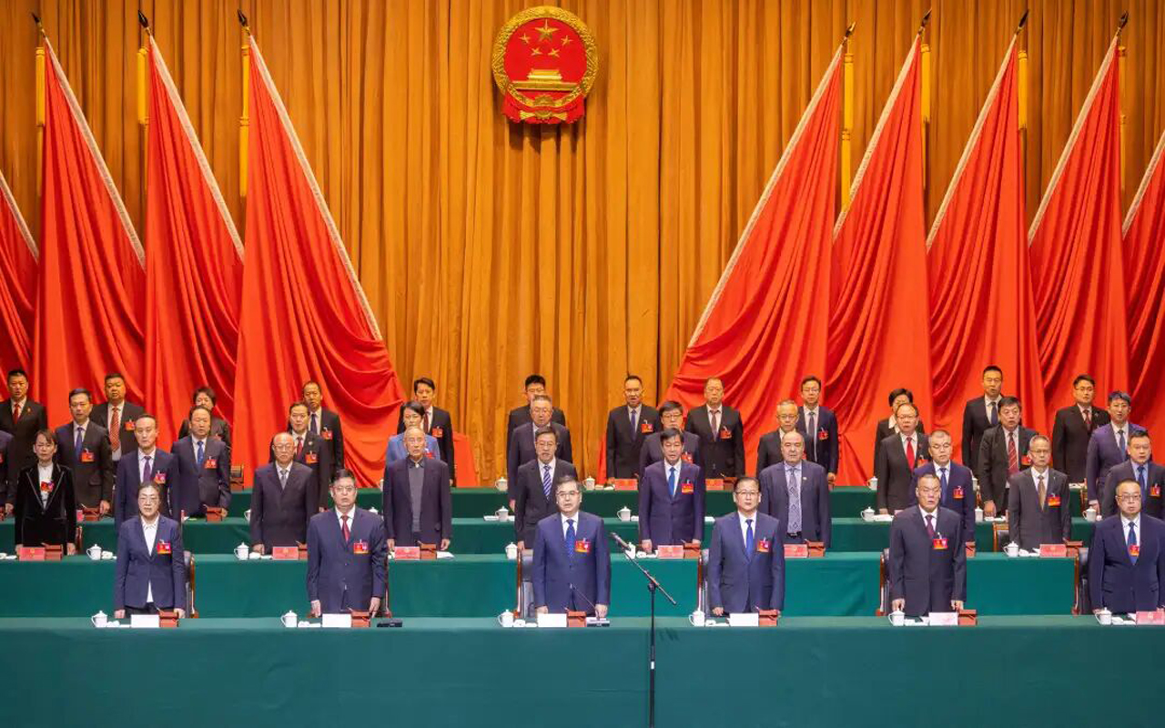 铁门关市二届人大六次会议开幕