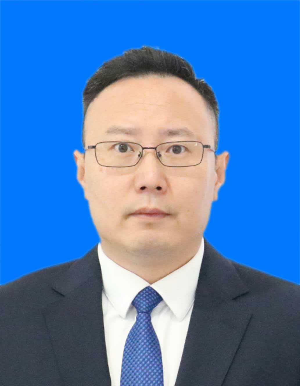 雷鹏
