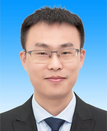 张 林